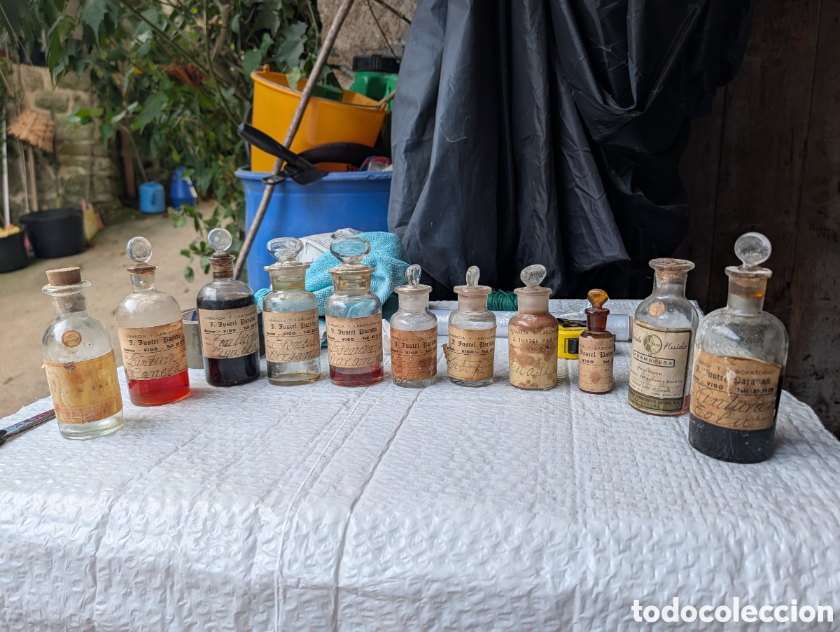 Antig&uuml;edades: Lote 10 Frascos Farmacia Antigua Vigo Esencias Tinturas Tap&oacute;n Vidrio Esmerilado Canela Naranja