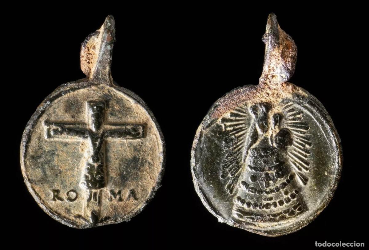 Antig&uuml;edades: Medal XVI-XVIII centuries, Cristo de Sirolo / Virgen de Loreto - 19x12 mm.