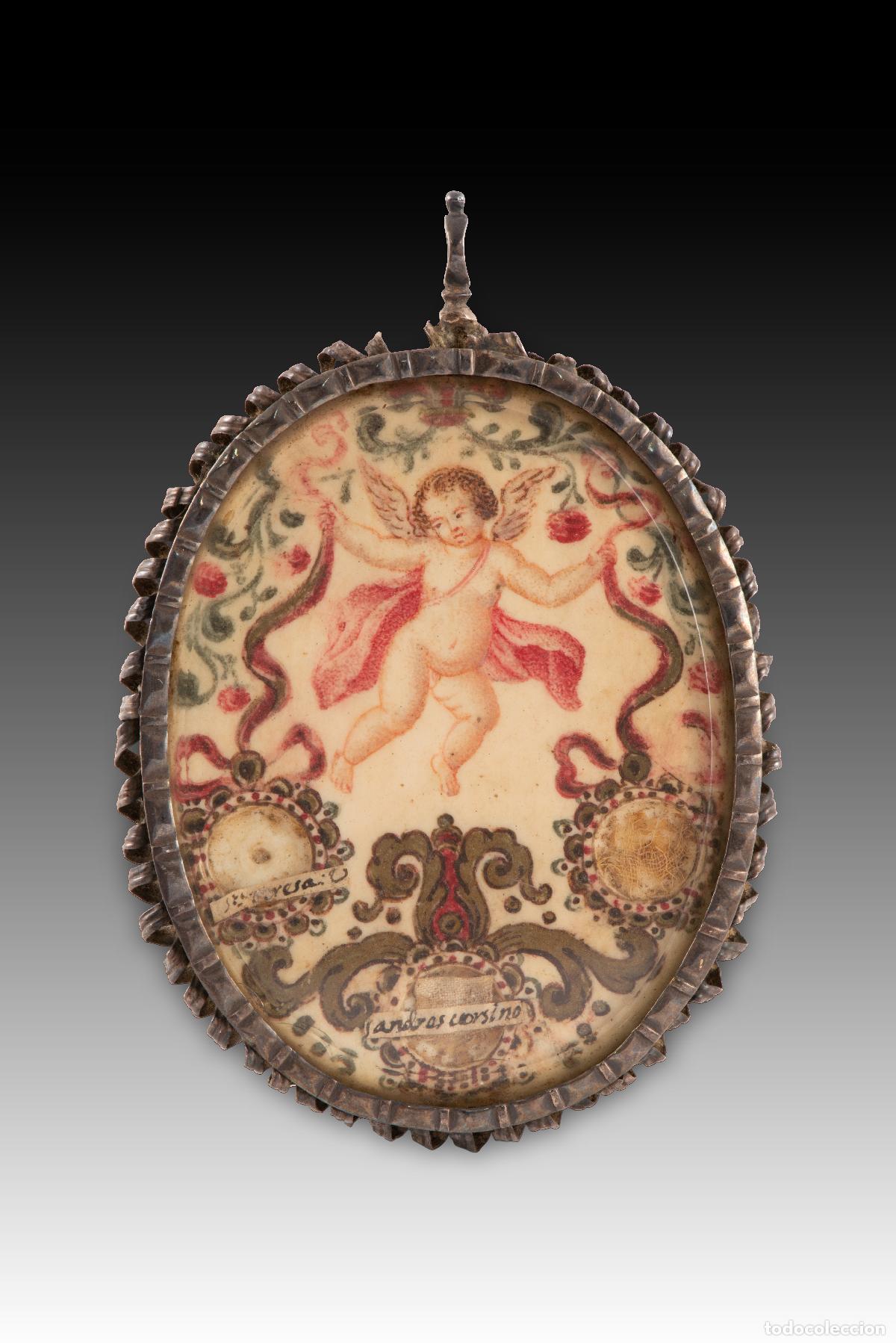 Antig&uuml;edades: Medall&oacute;n relicario. Plata, vidrio, etc. Escuela espa&ntilde;ola, siglo XVII.