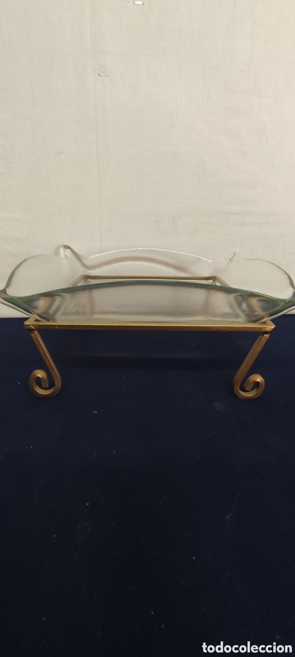 Antig&uuml;edades: Soporte de metal y cristal para macets - Foto 6