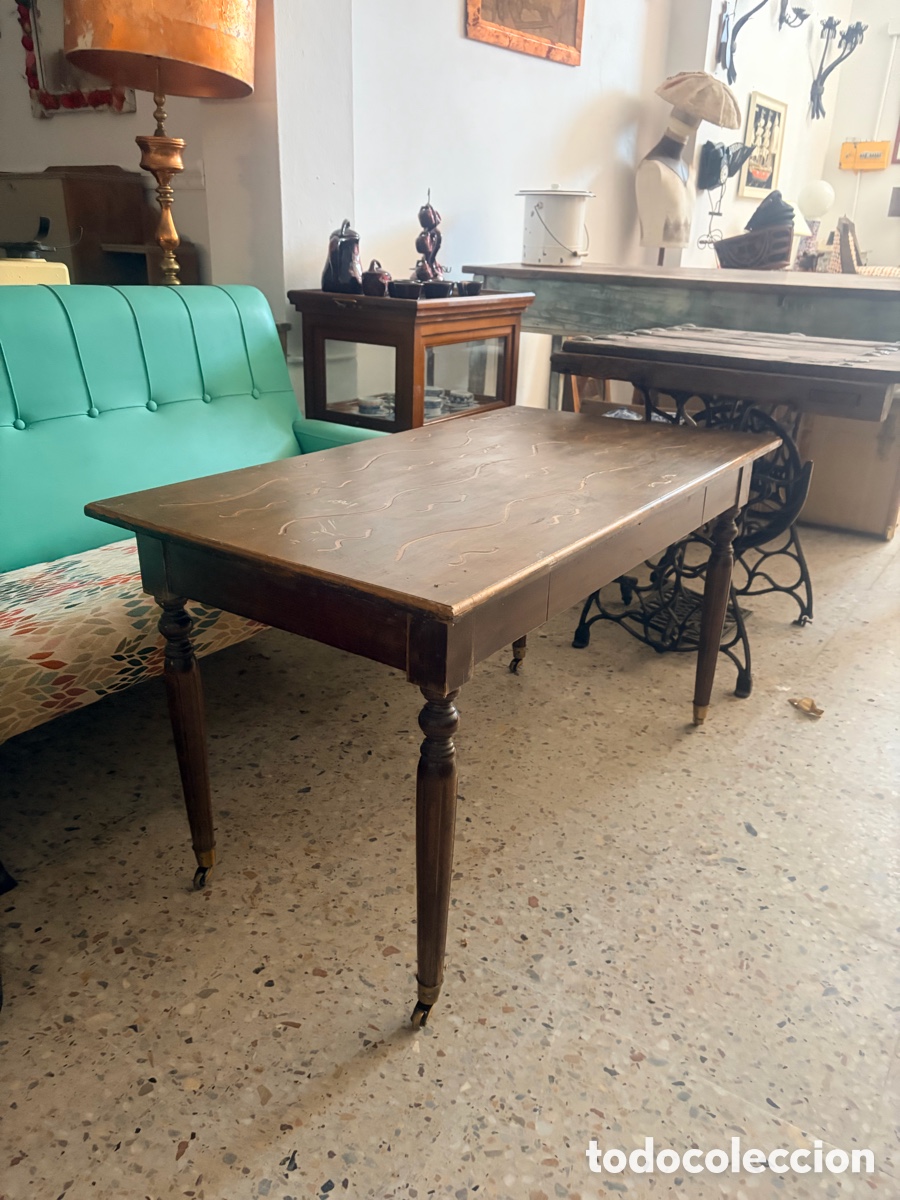 Antig&uuml;edades: Antigua mesa de centro - Foto 1