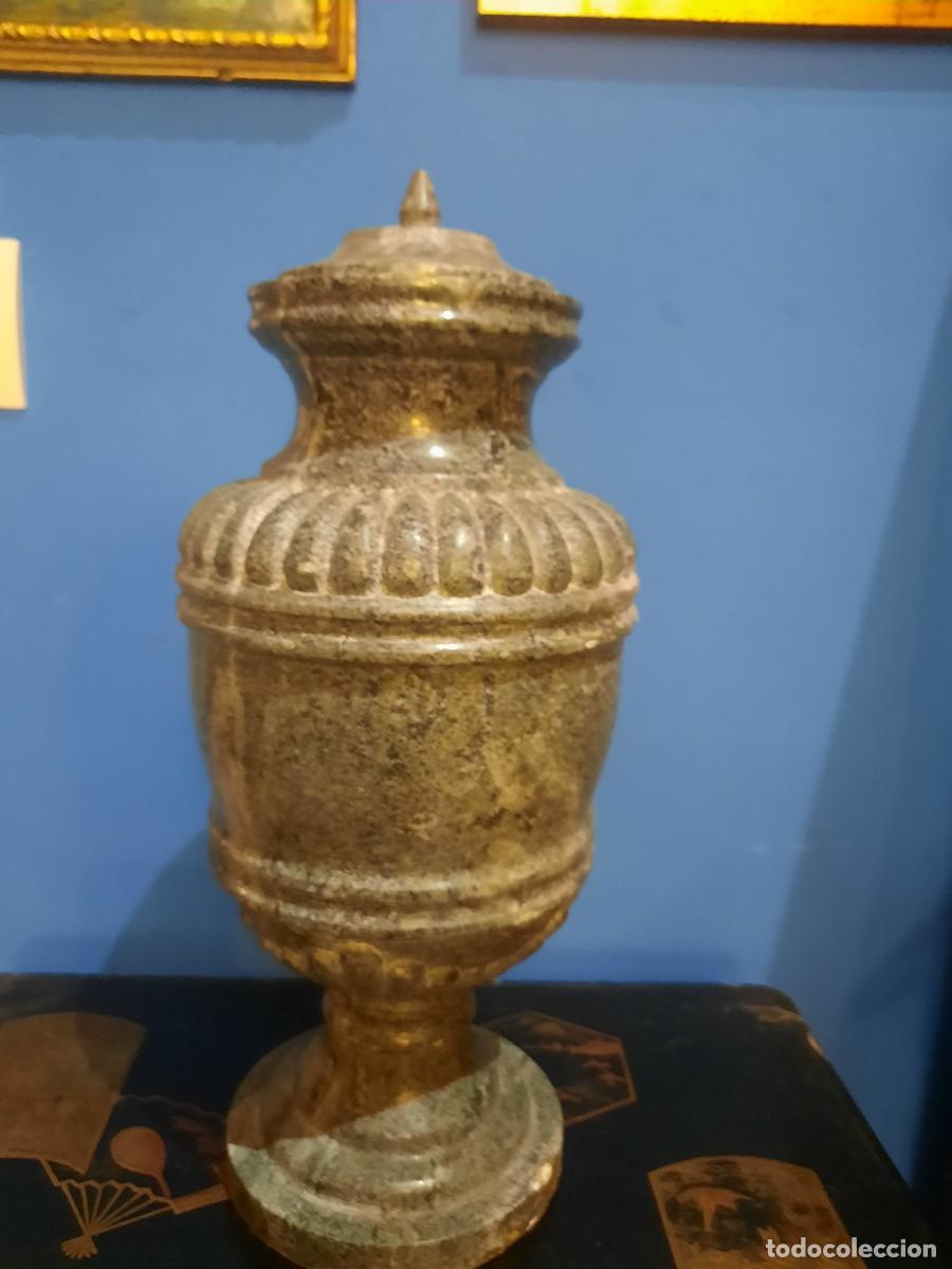 Antig&uuml;edades: Jarrones urnas de marmol - Foto 10