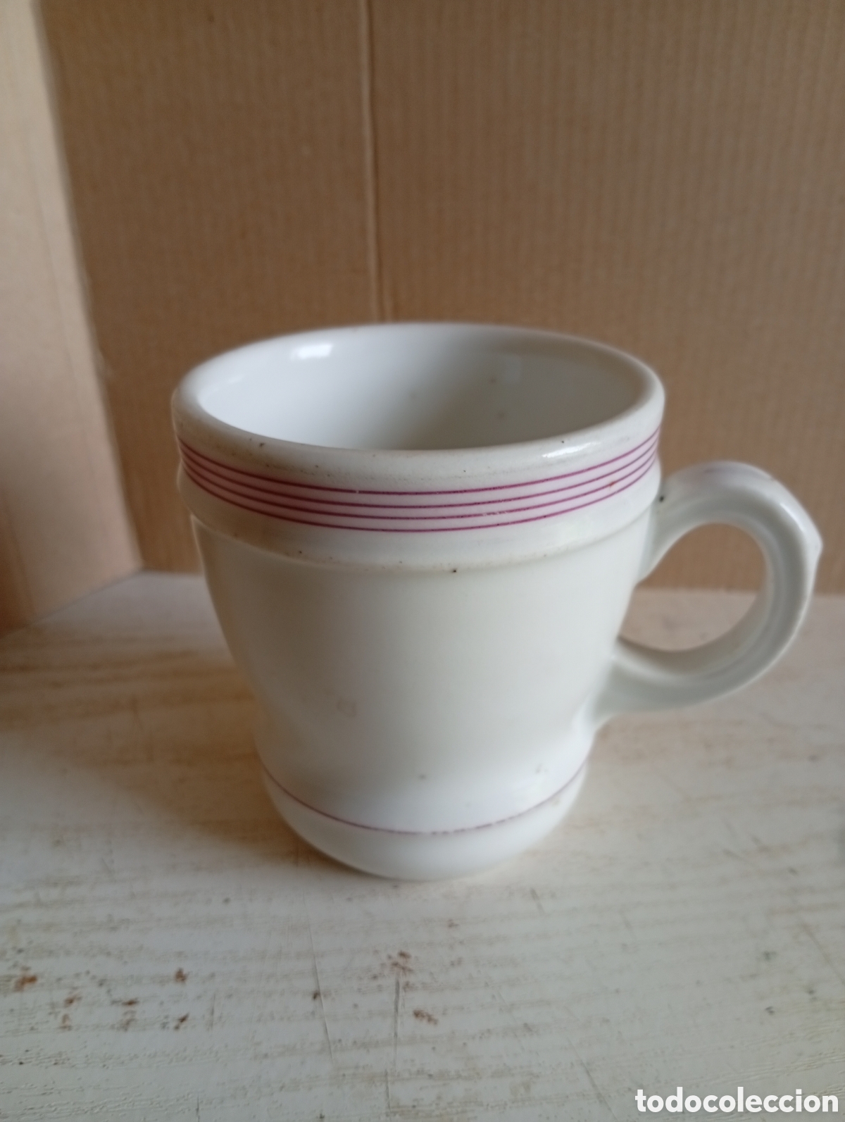 Antig&uuml;edades: Taza de chocolate o pocillo
