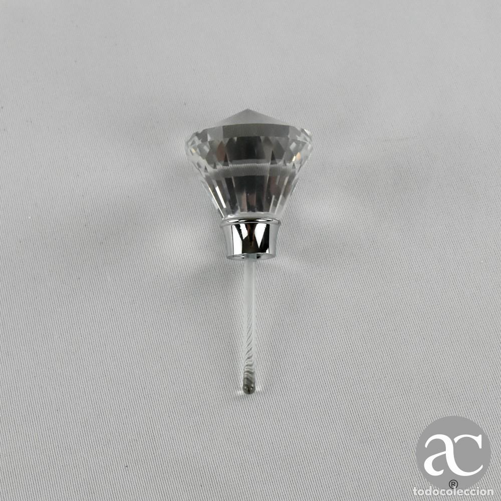 Antig&uuml;edades: Frasco de perfume em cristal incolor lapidado - Foto 2