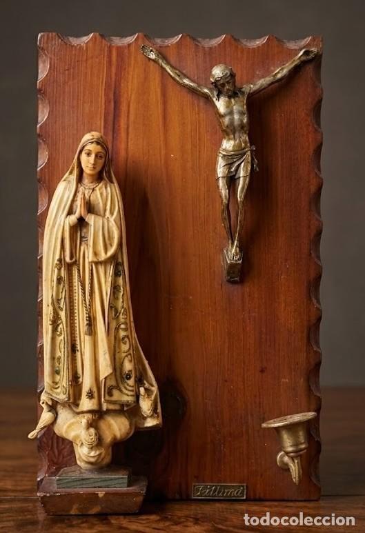 Antig&uuml;edades: : Virgen de F&aacute;tima y Cristo crucificado, a&ntilde;os 50, madera y metal dorado