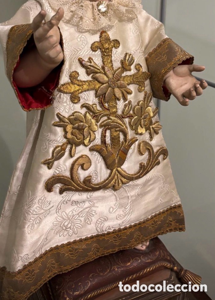 Antig&uuml;edades: T&uacute;nica vestido ni&ntilde;o Jes&uacute;s