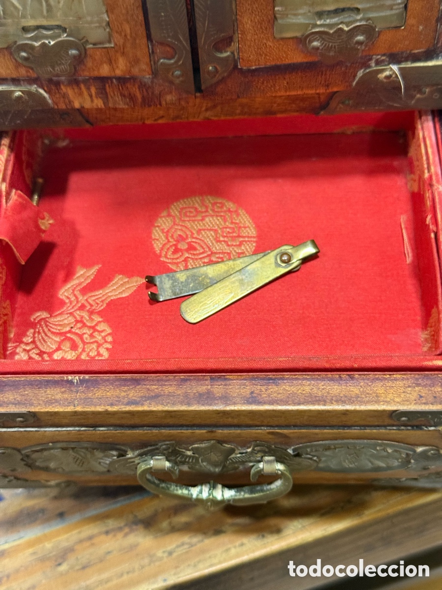 Antig&uuml;edades: Bonito joyero asi&aacute;tico - Foto 5