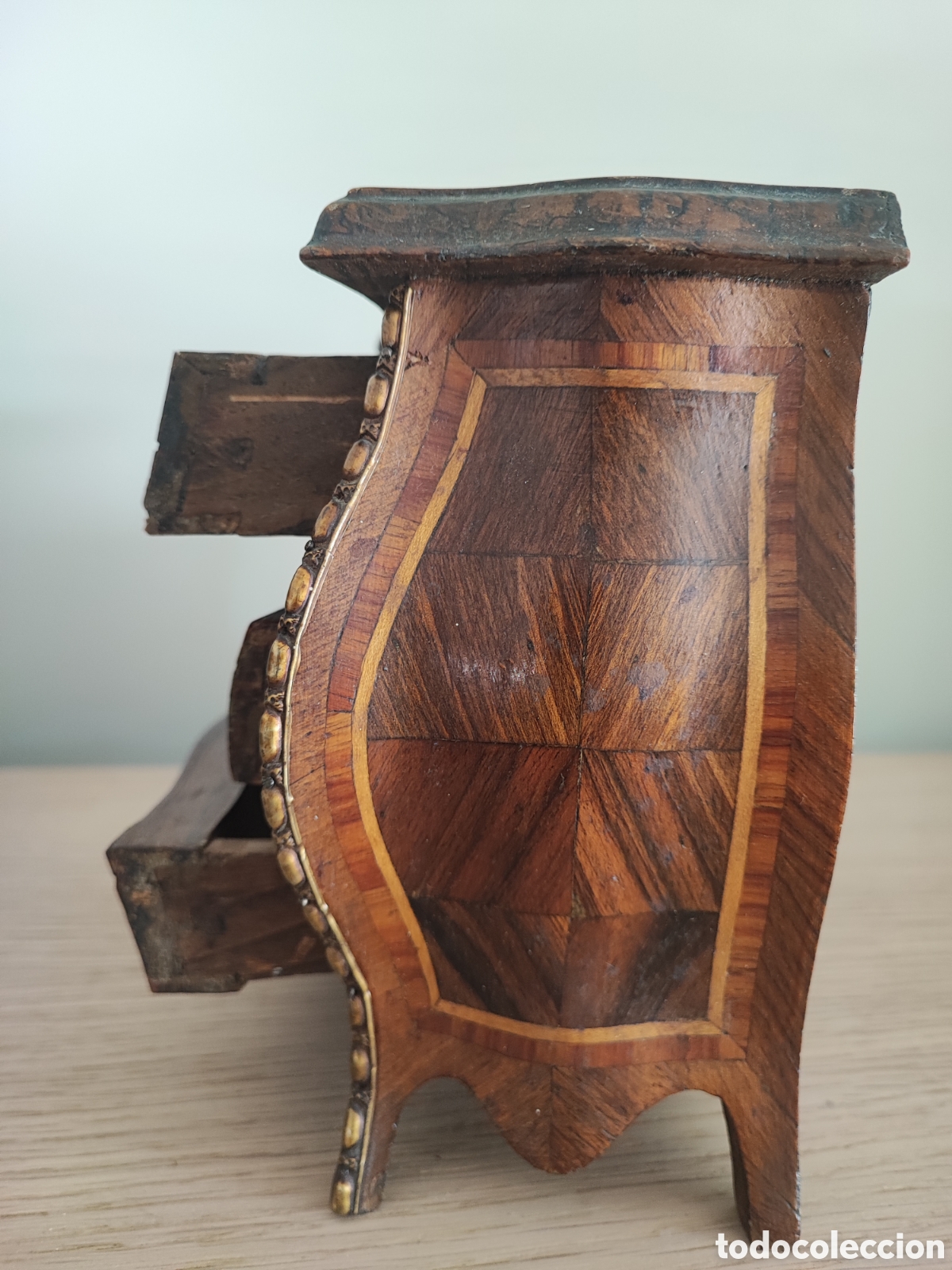 Antig&uuml;edades: Minicomoda LuisXV bomb&eacute; - Foto 9