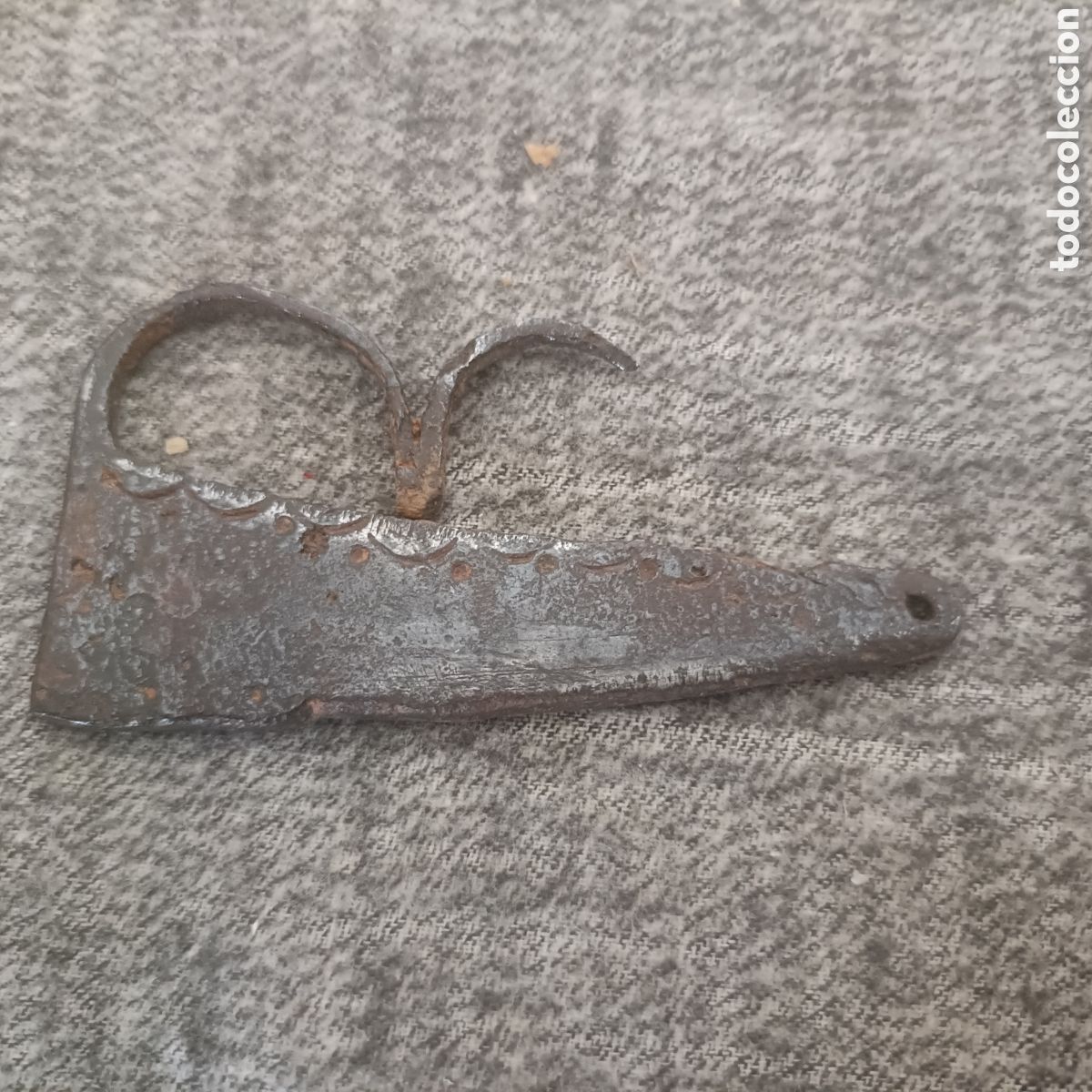 Antig&uuml;edades: Antiguo chisquero o encendedor medieval