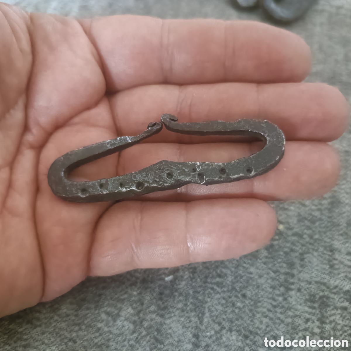 Antiguidades: Antiguo chisquero o encendedor medieval realizado en forja