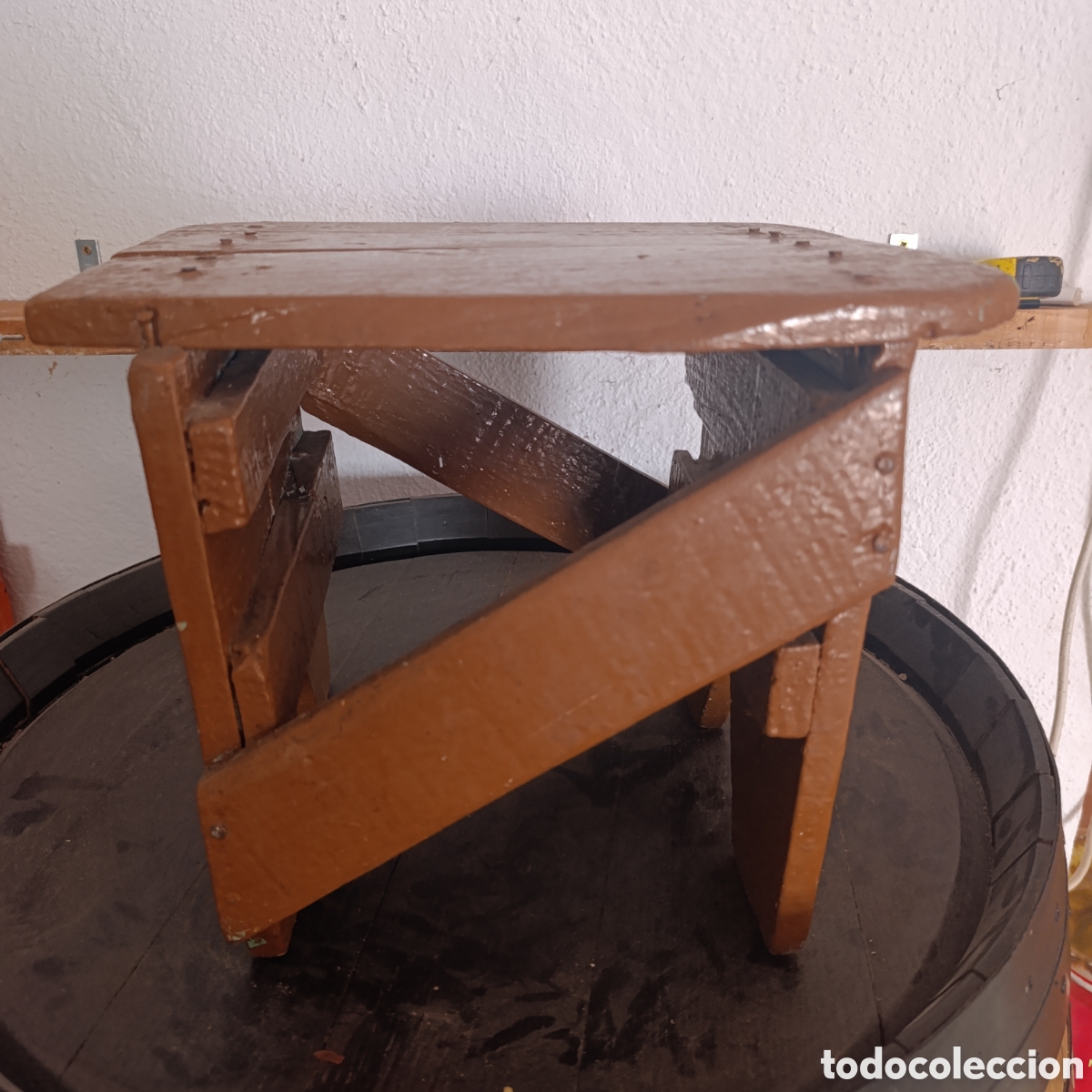 Antig&uuml;edades: Antiguo banco de orde&ntilde;o tradicional y artesanal,principios S XX