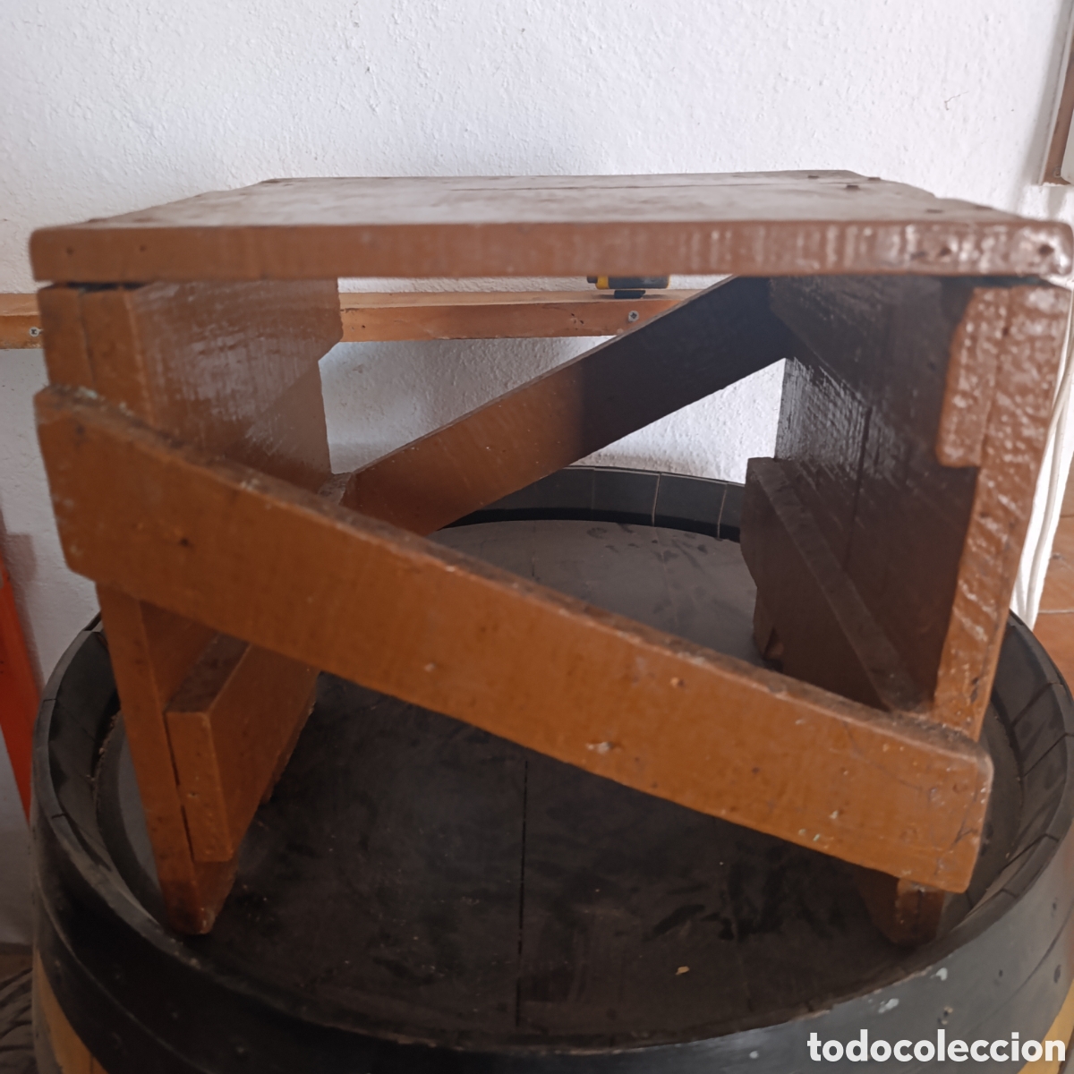 Antig&uuml;edades: Antiguo banco de orde&ntilde;o tradicional y artesanal,principios S XX