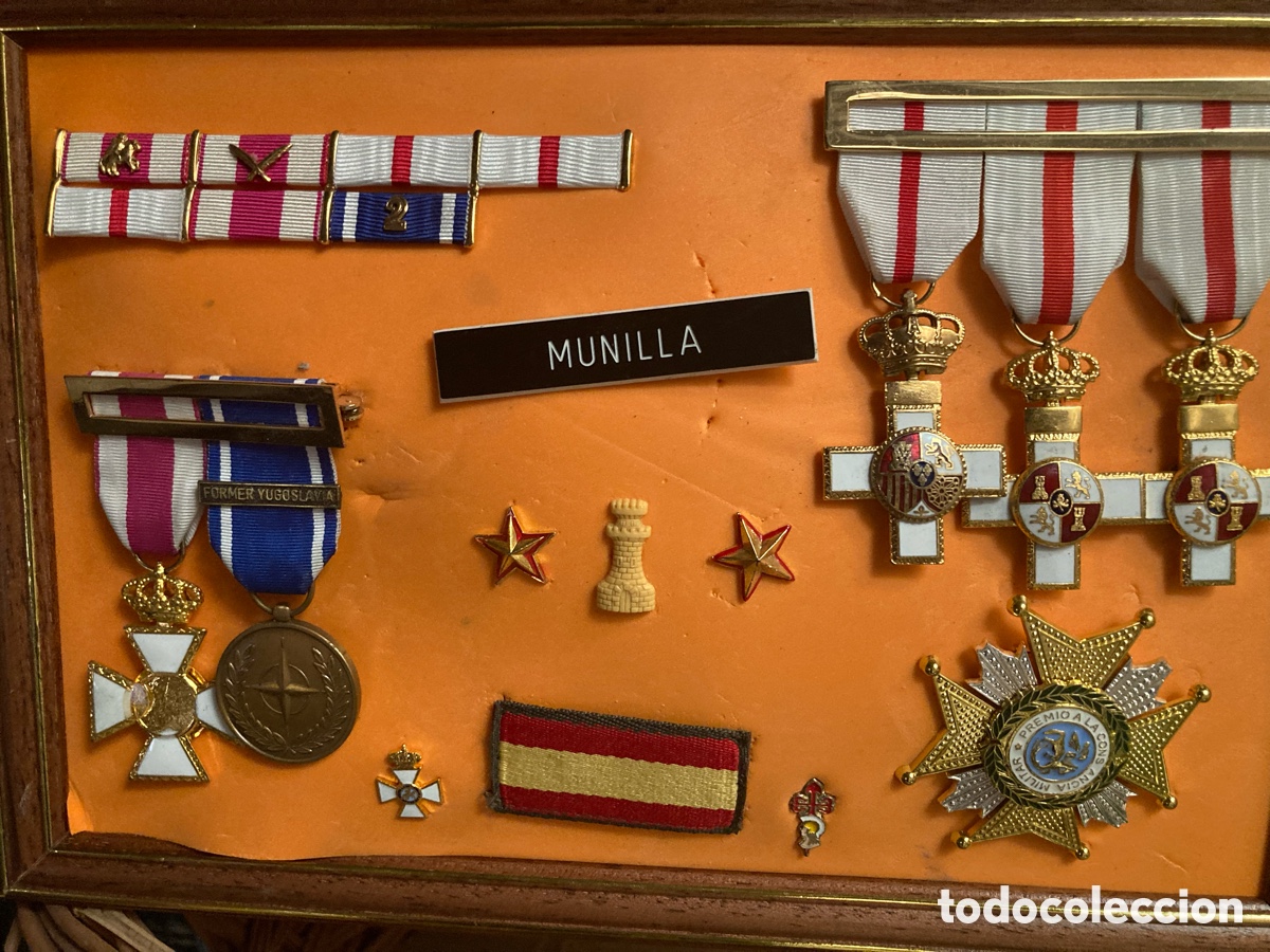 Antig&uuml;edades: Lote de medalla antigua