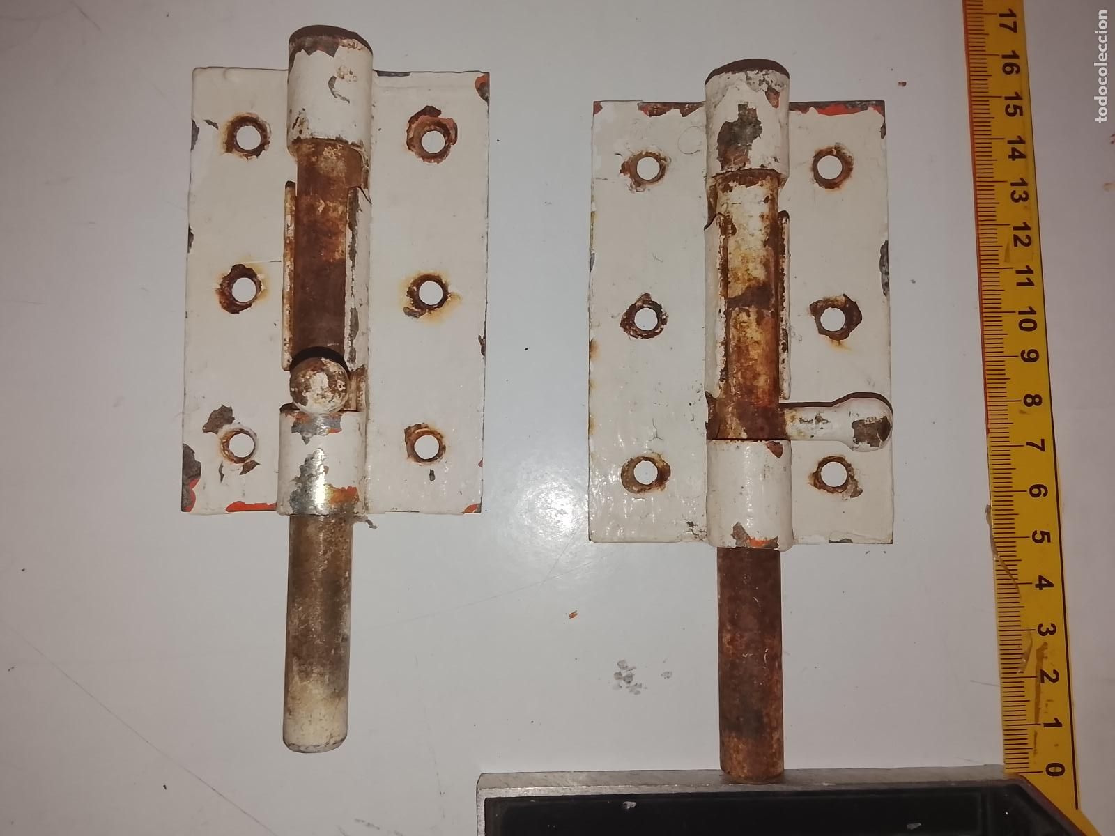 Antig&uuml;edades: CERROJOS GRANDES PESTILLOS PAREJA ANTIGUA DE HIERRO CASA PALACIO DE LOS QUE YA NO SE FABRICAN