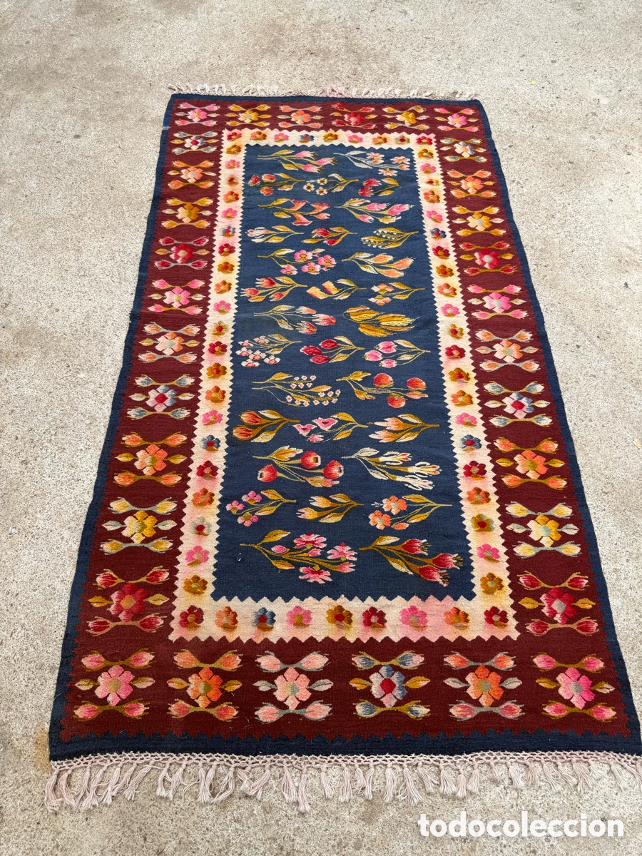 Antig&uuml;edades: Antigua y preciosa alfombra de lana,Siglo XIX!