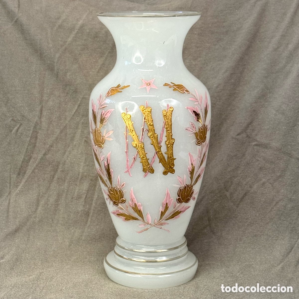Antiques: ANTIGUO JARRON FLORERO CRISTAL OPALINA PINTADO MANO INCIALES FLORES DORADO