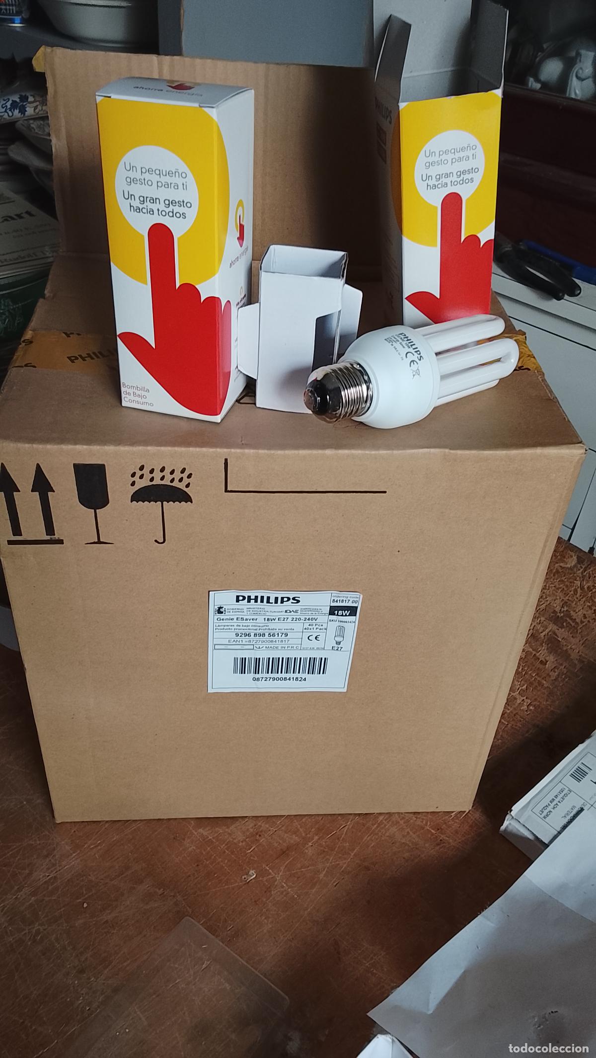 Antig&uuml;edades: 40 bombillas nuevas Philips Modelo Gama Genie ESaver 18W