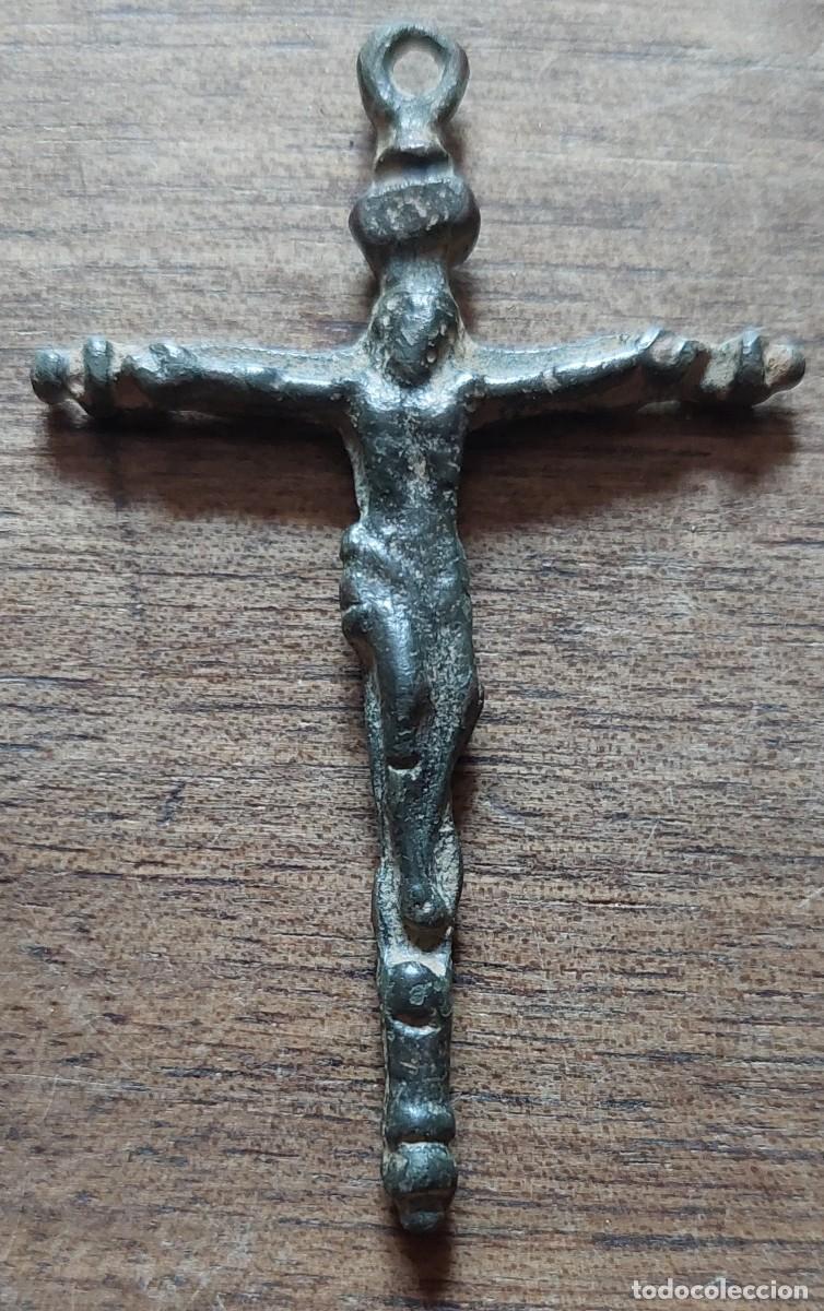 Antig&uuml;edades: Magn&iacute;fico antiguo Crucifijo
