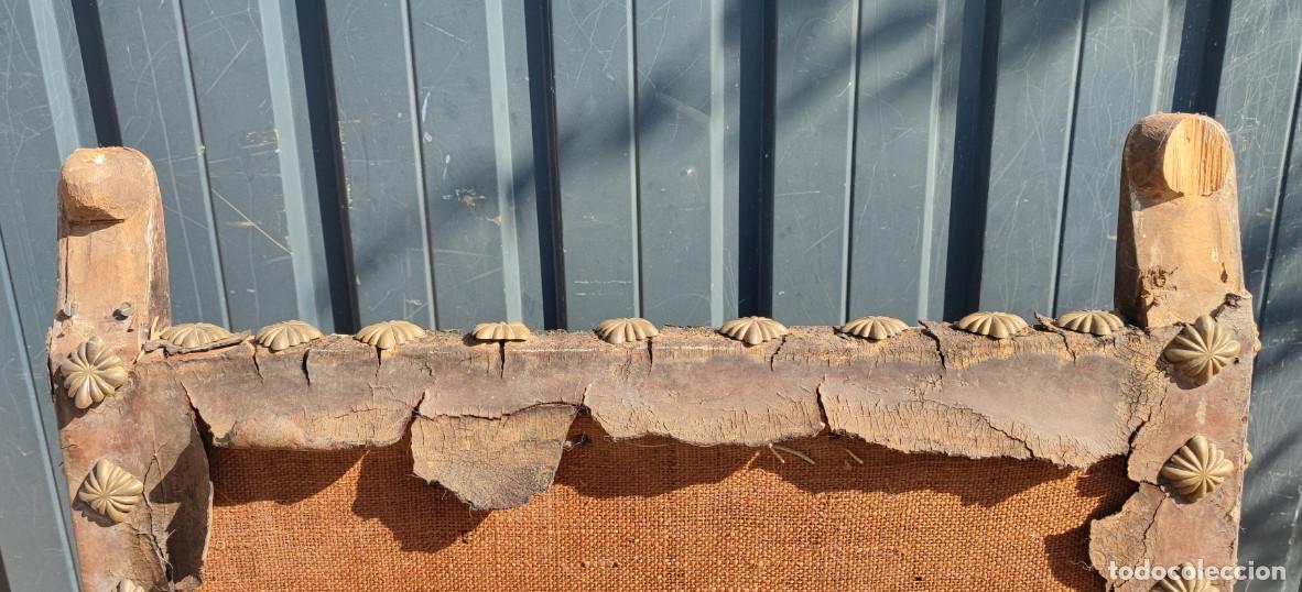 Antig&uuml;edades: ANTIGUO SILLON CASTELLANO PARA RESTAURAR - Foto 3