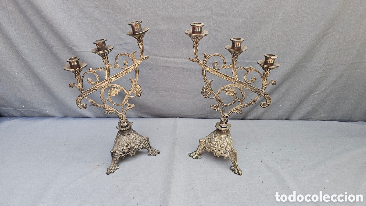 Antig&uuml;edades: Pareja de candelabros antiguos