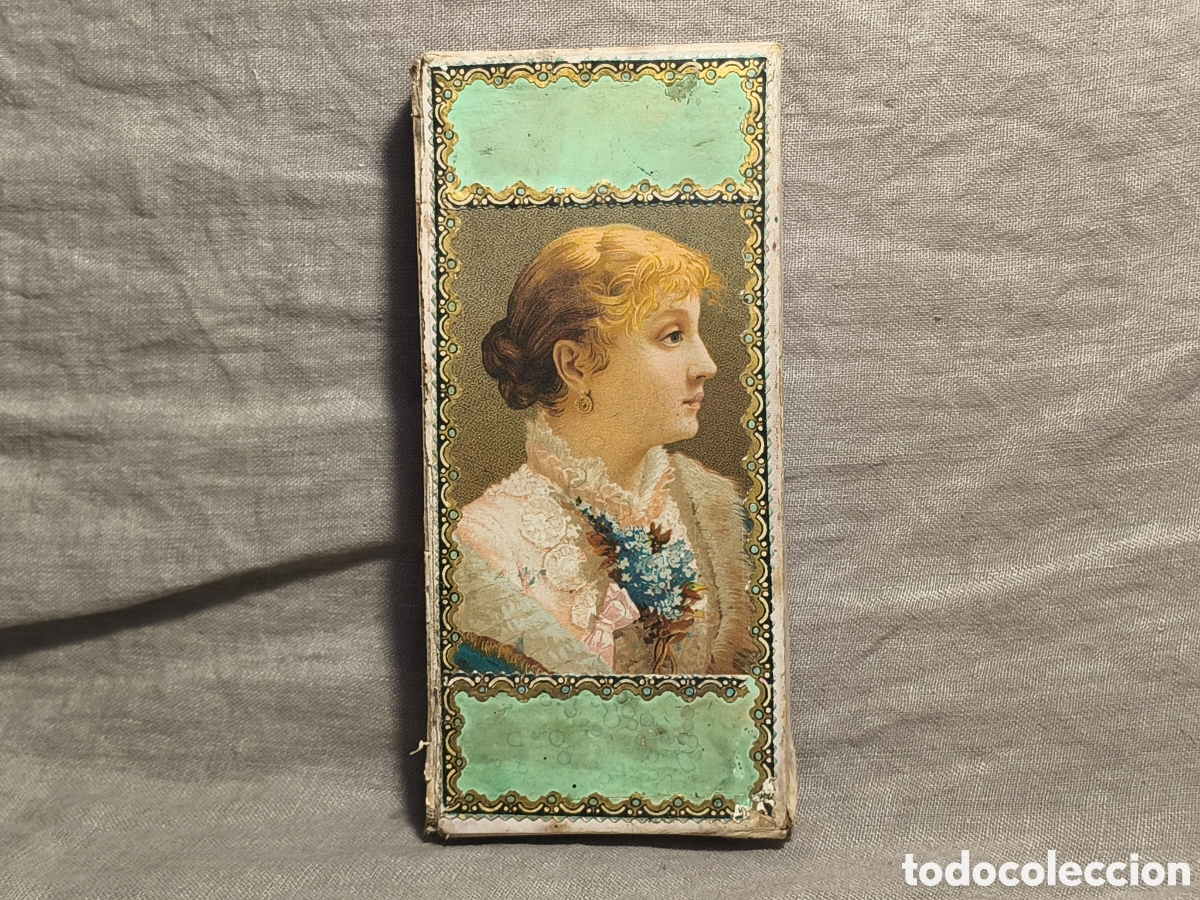 Antig&uuml;edades: CAJA VICTORIANA DE CART&Oacute;N