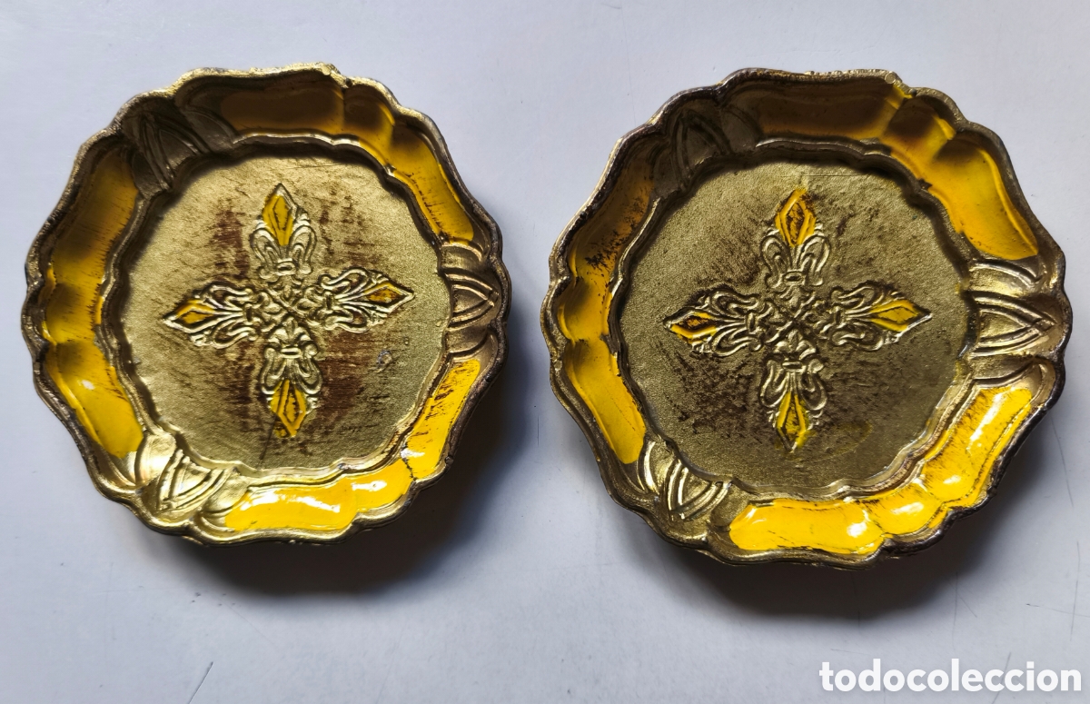 Antig&uuml;edades: 4 antiguas peque&ntilde;as bandejas Florentinas