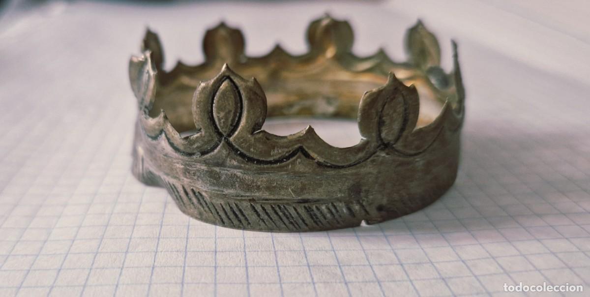 Antig&uuml;edades: ANTIGUA CORONA PARA IMAGEN RELIGIOSA