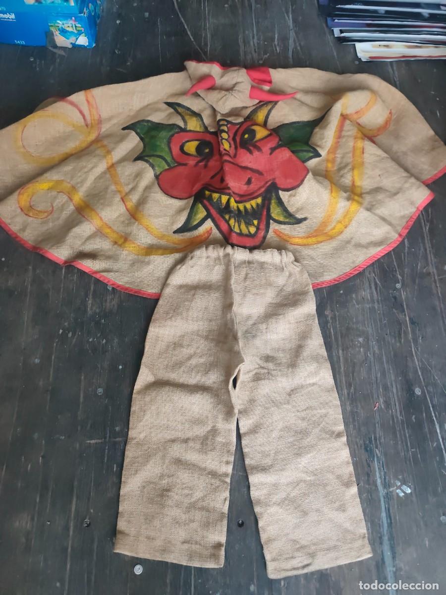Antig&uuml;edades: Antiguo traje de saco de diables Villafranca del Pened&eacute;s