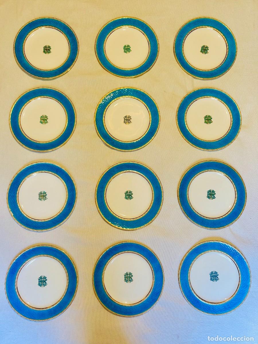 Antig&uuml;edades: Lote 12 Platos en Porcelana. Siglo XIX. Inglaterra