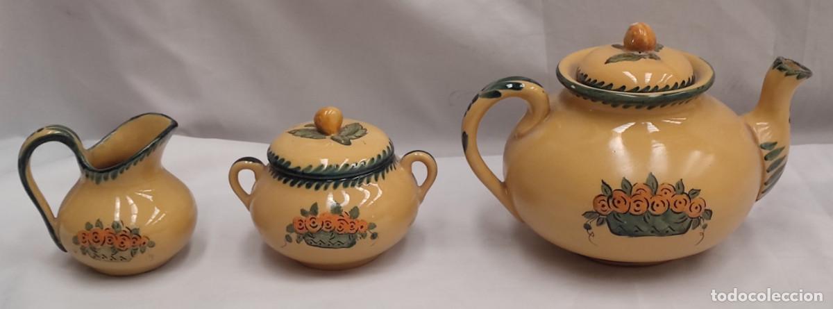 Antig&uuml;edades: BONITO JUEGO DE JARRA PARA LECHE TETERA Y AZUCARERA DE CERAMICA