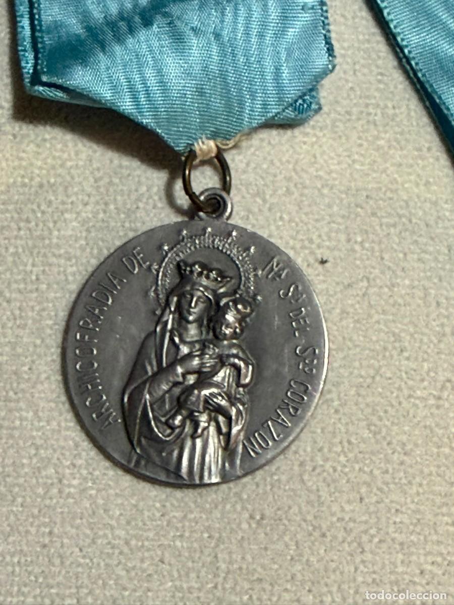 Antig&uuml;edades: ANTIGUA MEDALLA DE LA ARCHICOFRADIA DE NUESTRA SE&Ntilde;ORA DEL SAGRADO CORAZ&Oacute;N