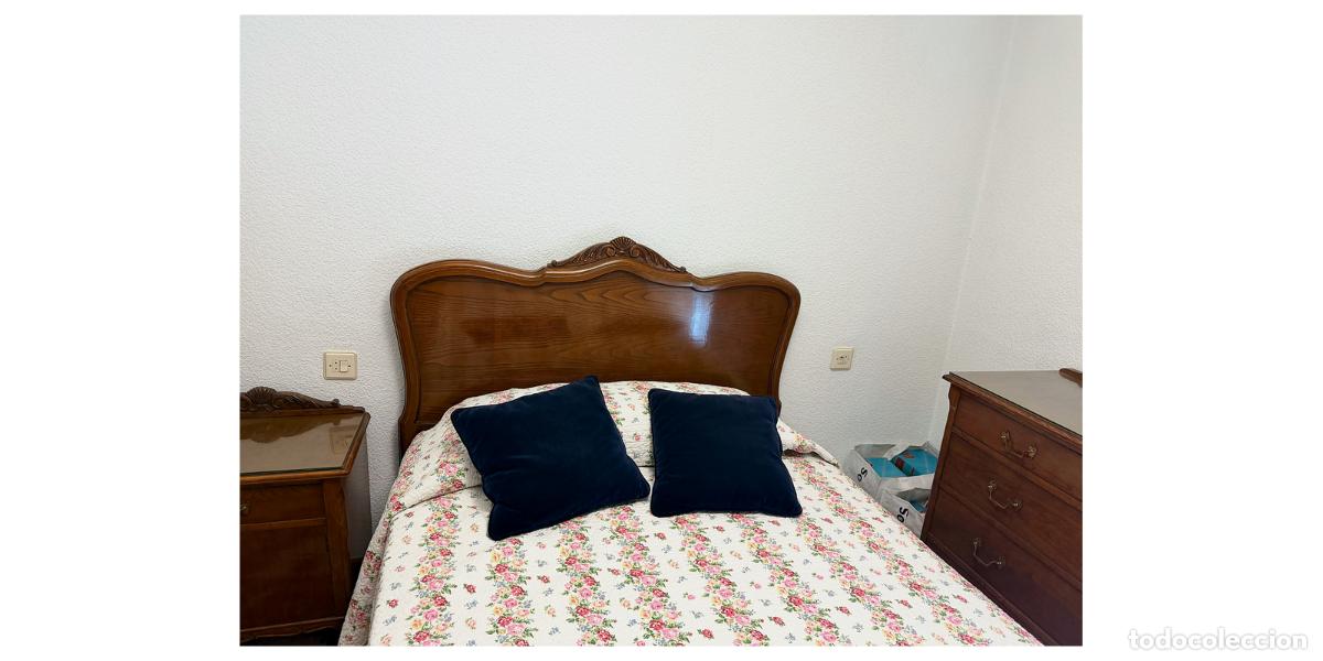 Antig&uuml;edades: Cabecero de cama cl&aacute;sico en tono madera