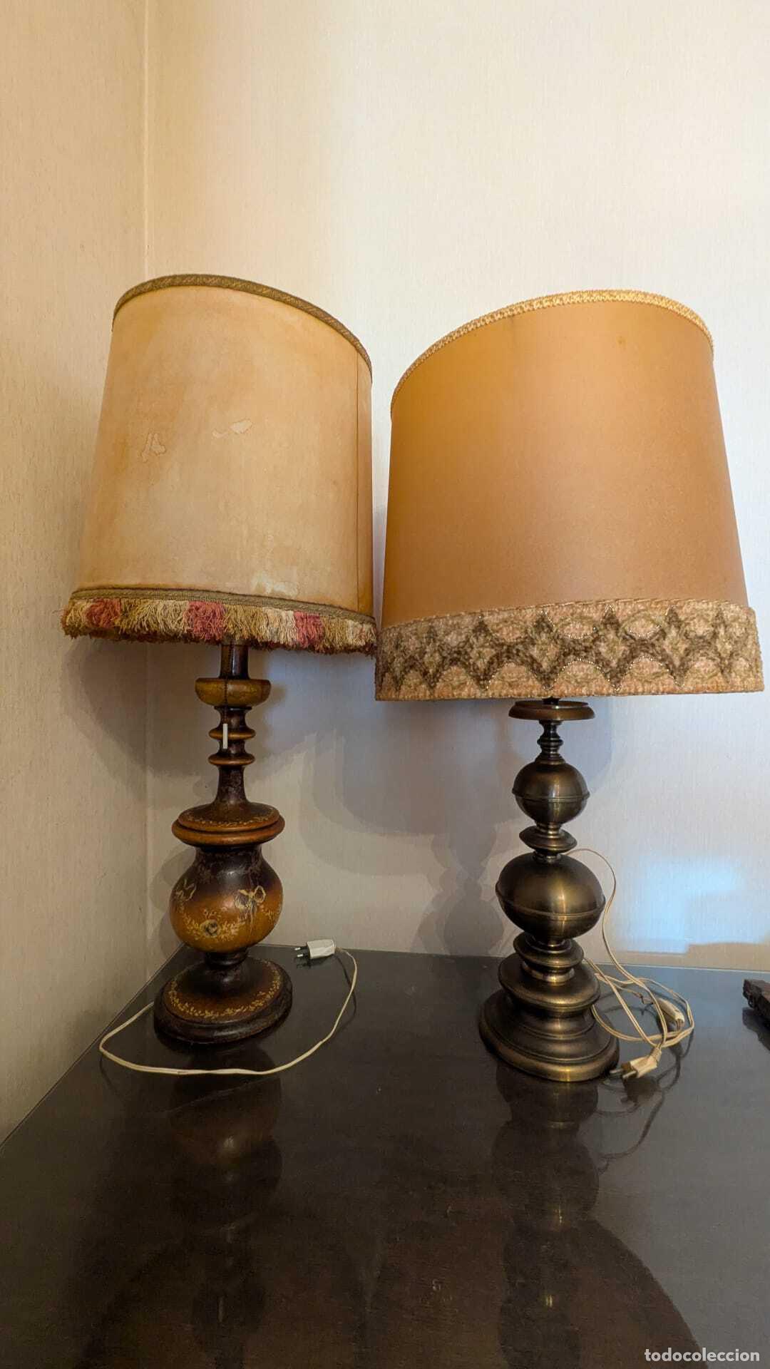 Antig&uuml;edades: PRI-002: Lote de dos l&aacute;mparas de sobremesa vintage