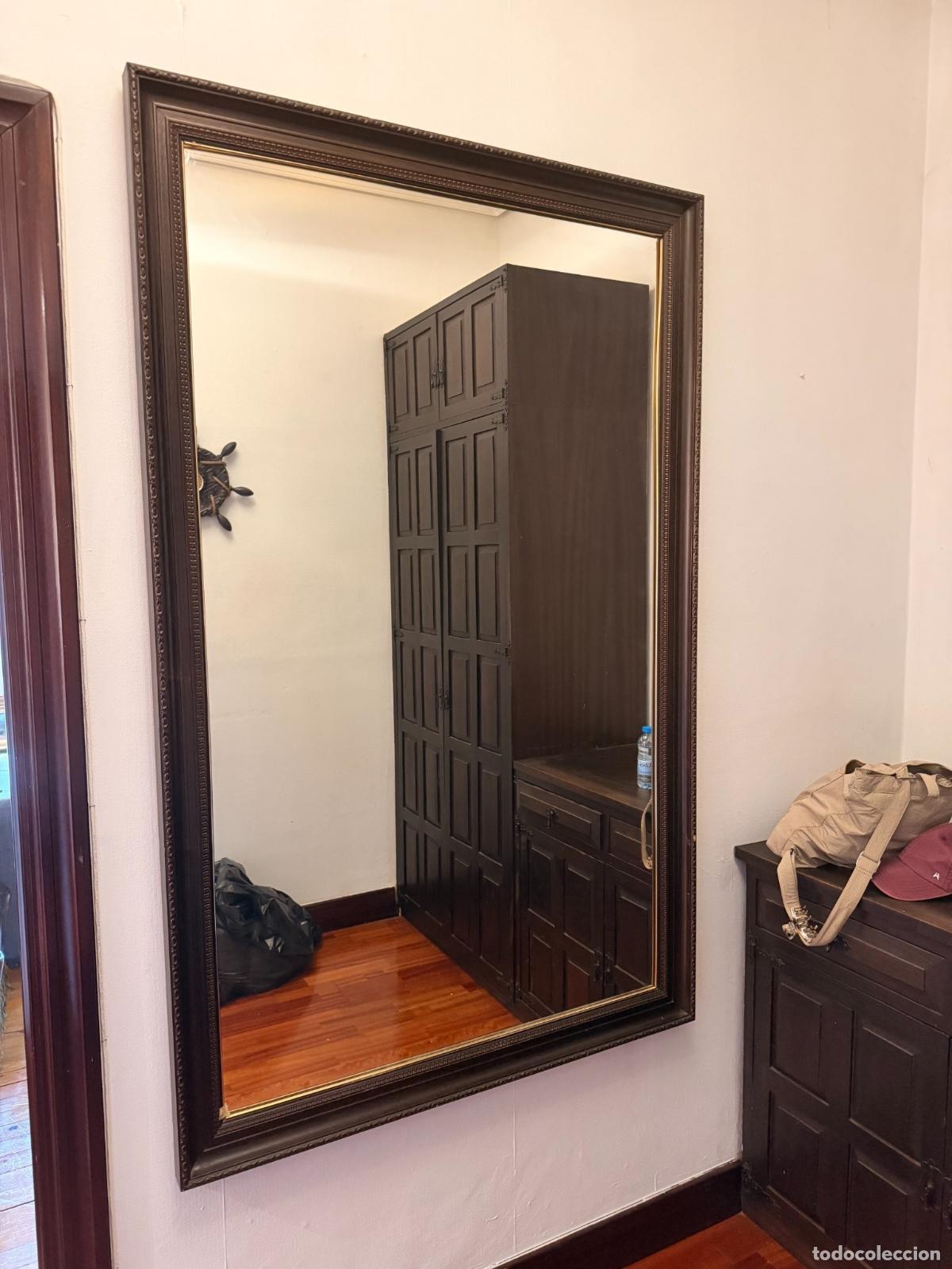 Antig&uuml;edades: PRI-043: Espejo de pared grande con marco cl&aacute;sico oscuro