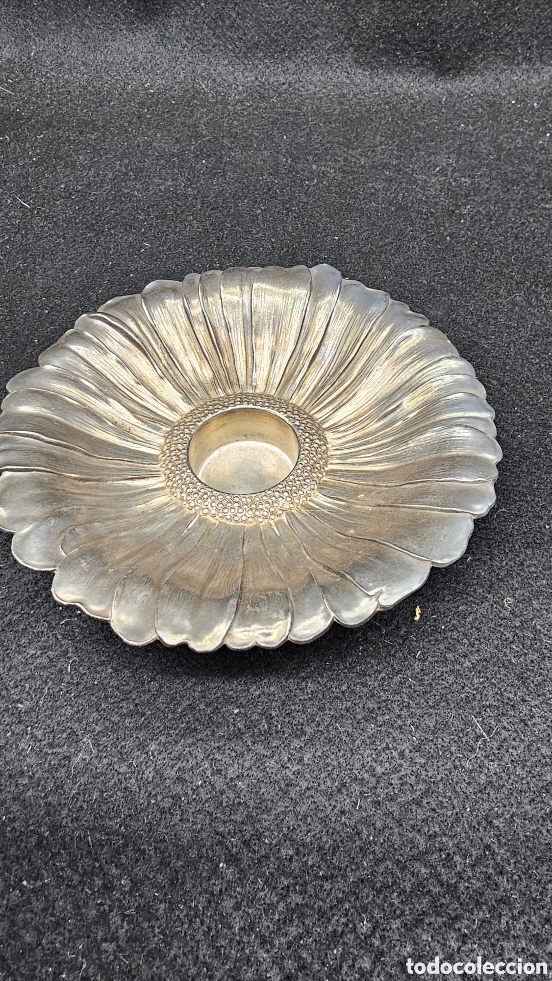 Antig&uuml;edades: Portavelas en forma de flor