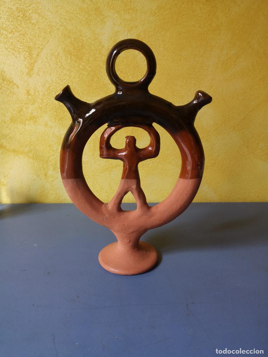 Antig&uuml;edades: FIGURA DE CERAMICA. INDALO. ALMERIA