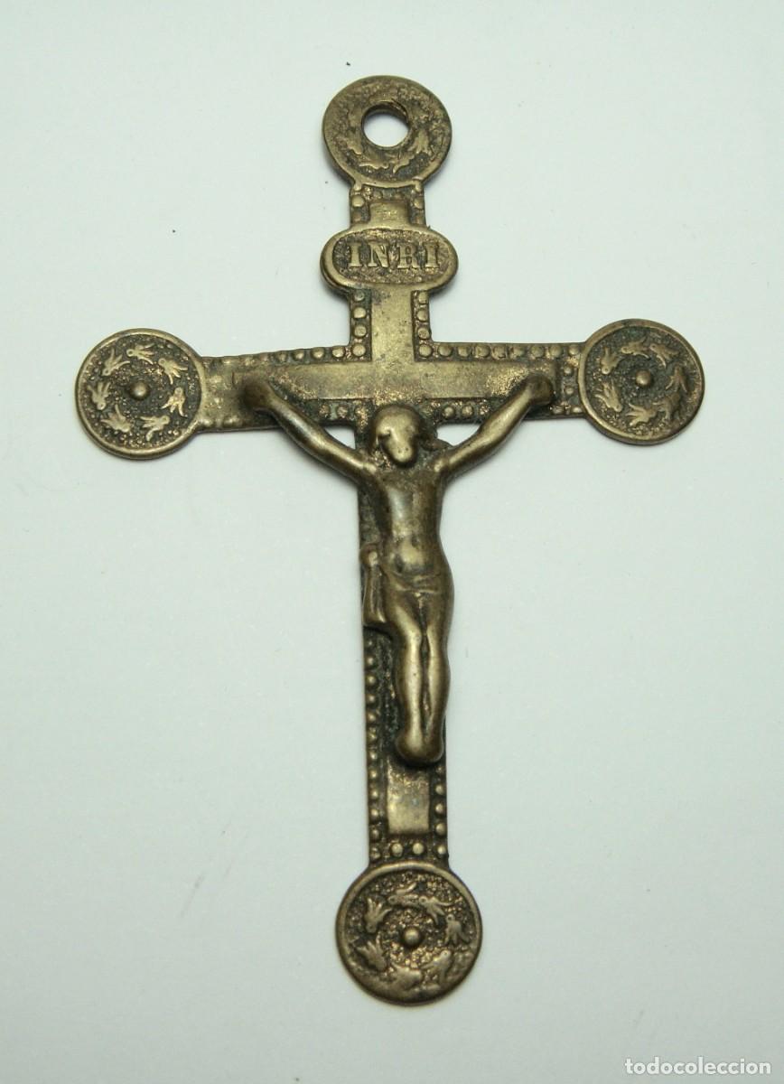 Antig&uuml;edades: Crucifijo Antiguo de Metal &middot; ca. 1900-1930
