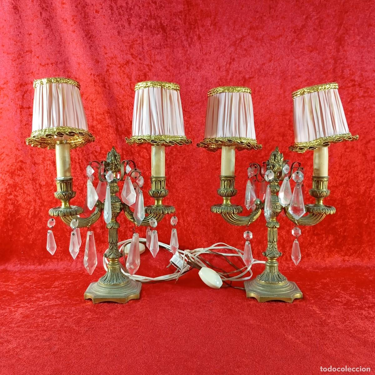 Antig&uuml;edades: LOTE 2 LAMPARAS DE MESA ESTILO CANDELABRO - DE BRONCE O LAT&Oacute;N - 36 X 26 X 10 CM / 2207