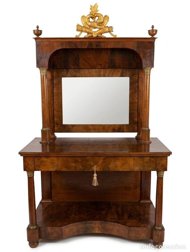 Antig&uuml;edades: ANTIGUA MESA TOCADOR DE ESTILO ISABELINO. MADERA DE CAOBA. ESPA&Ntilde;A. SIGLO XIX.