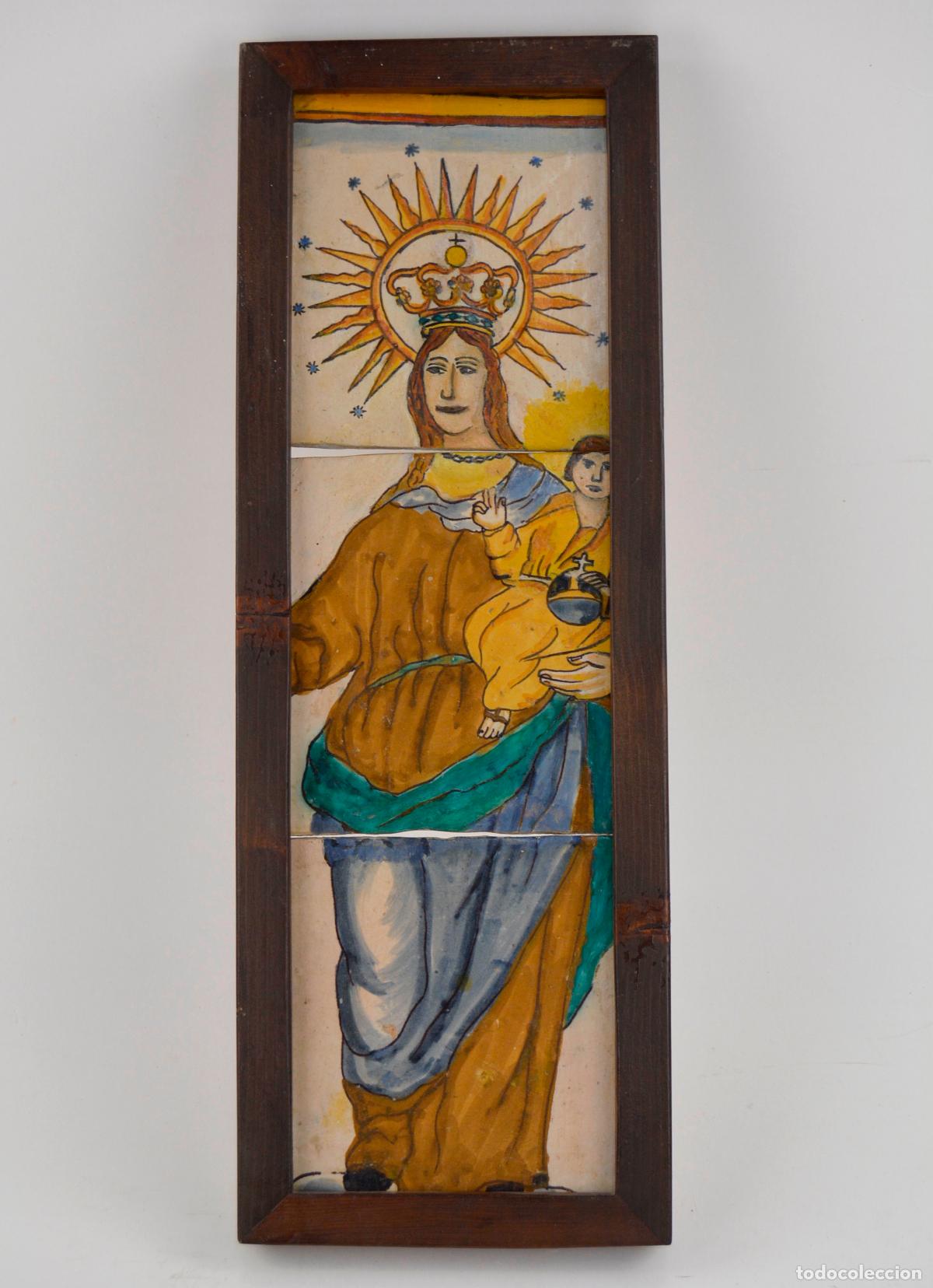 Antig&uuml;edades: Virgen Mar&iacute;a y ni&ntilde;o Jes&uacute;s, antiguos azulejos, fragmento enmarcado.