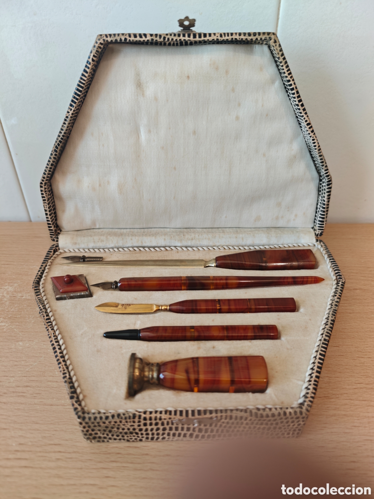 Antig&uuml;edades: Juego escritorio o escriban&iacute;a art deco. Juego escritorio en &aacute;mbar.