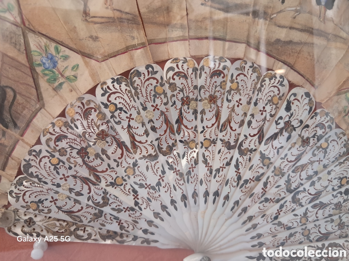 Antig&uuml;edades: Abanico con escenas taurinas. - Foto 5