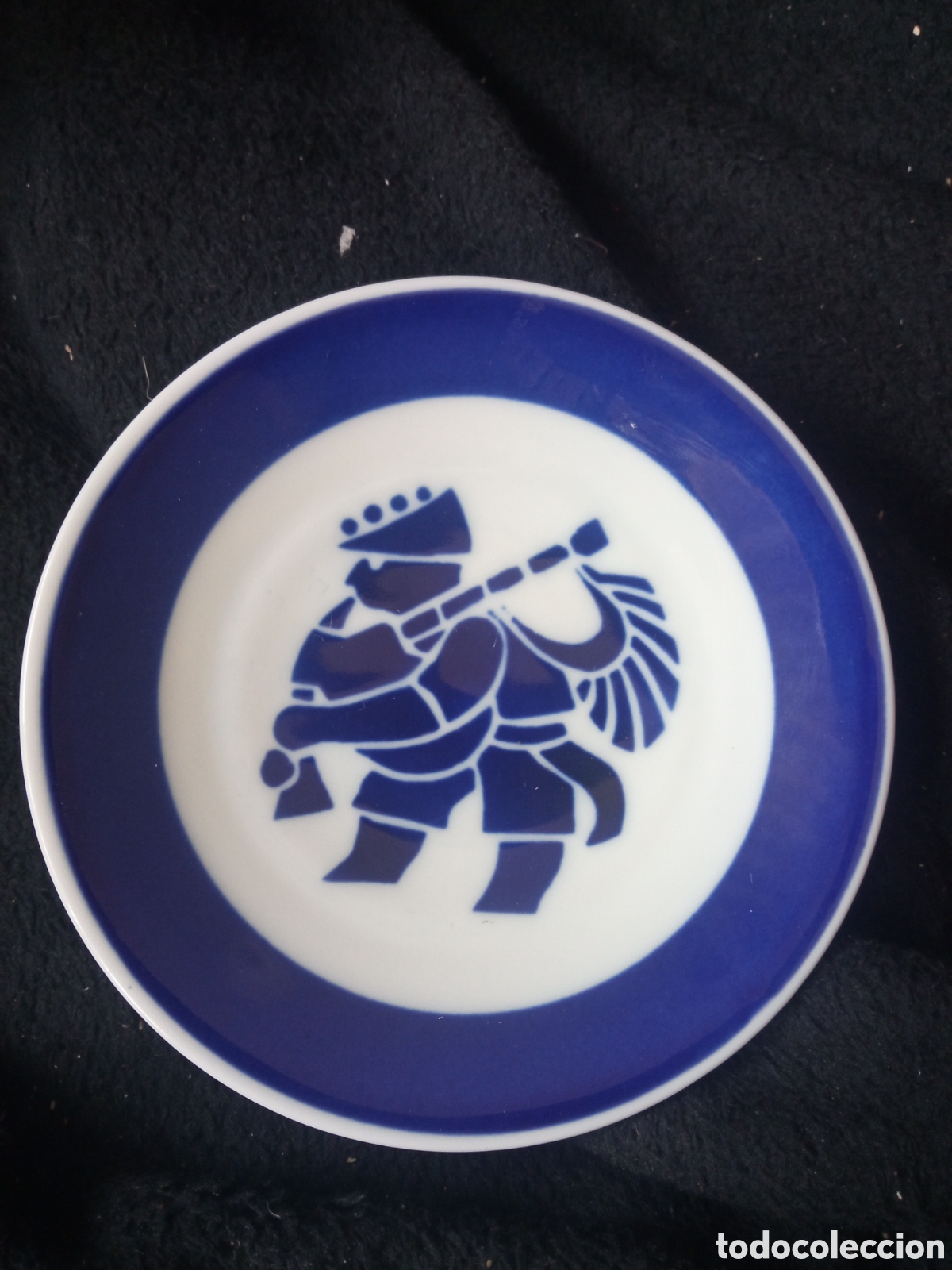 Antig&uuml;edades: Bonito plato de porcelana de Castro, 12 cm de di&aacute;metro