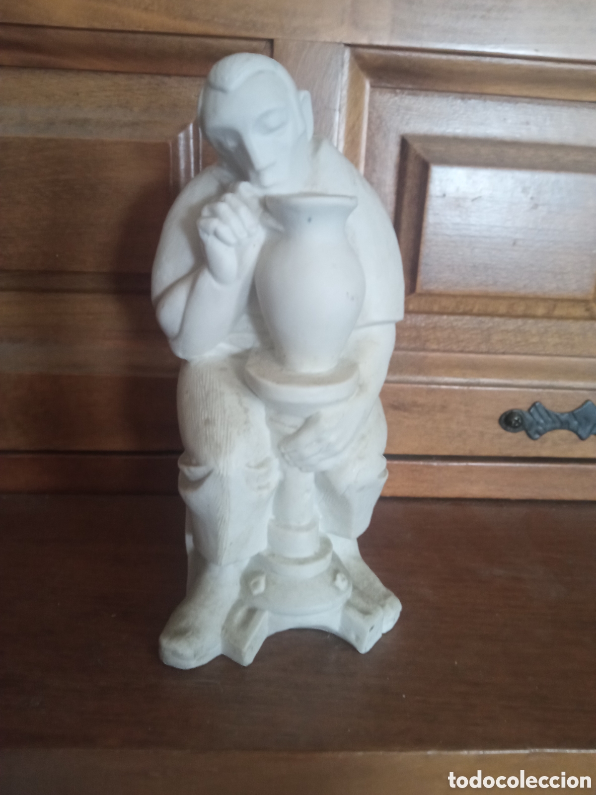 Antig&uuml;edades: Figura de porcelana de Algora de 17 cm de altura