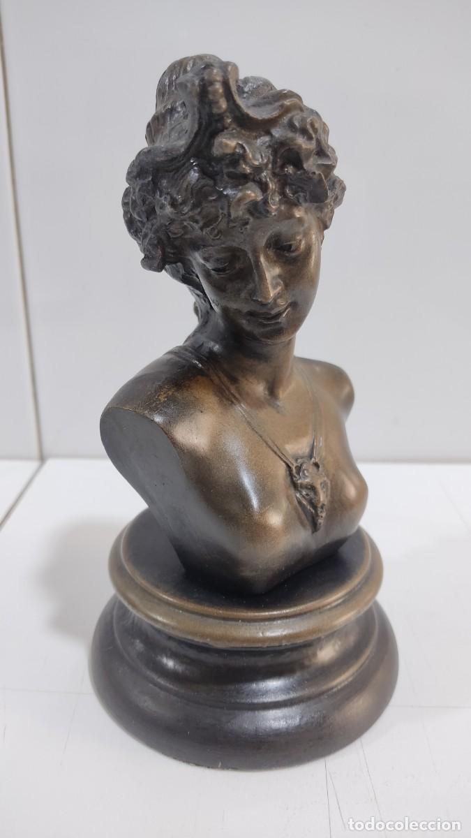 Antig&uuml;edades: 1216 BUSTO &iquest;MODERNISTA? DE UNA MUJER, PATINADO EN BRONCE, PRINCIPIOS SIGLO XX,