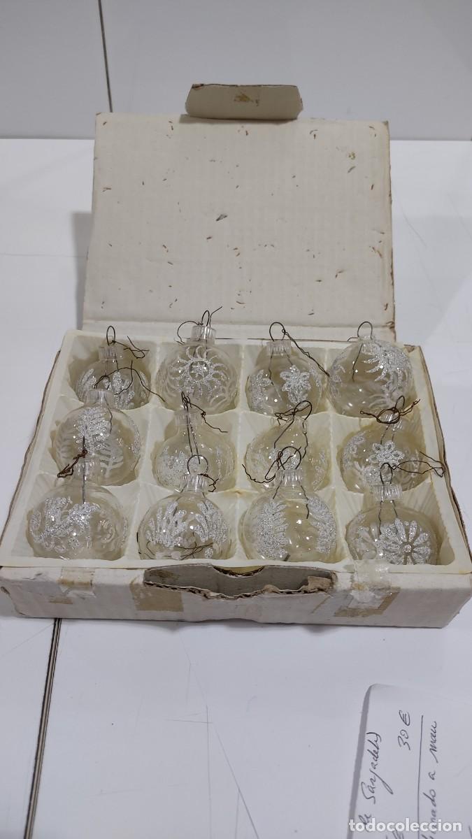 Antig&uuml;edades: 1226 DOCE BOLAS DE NAVIDAD, REALIZADAS A MANO, EN CRISTAL, CON VARIAS DECORACIONES, A&Ntilde;OS 60/70