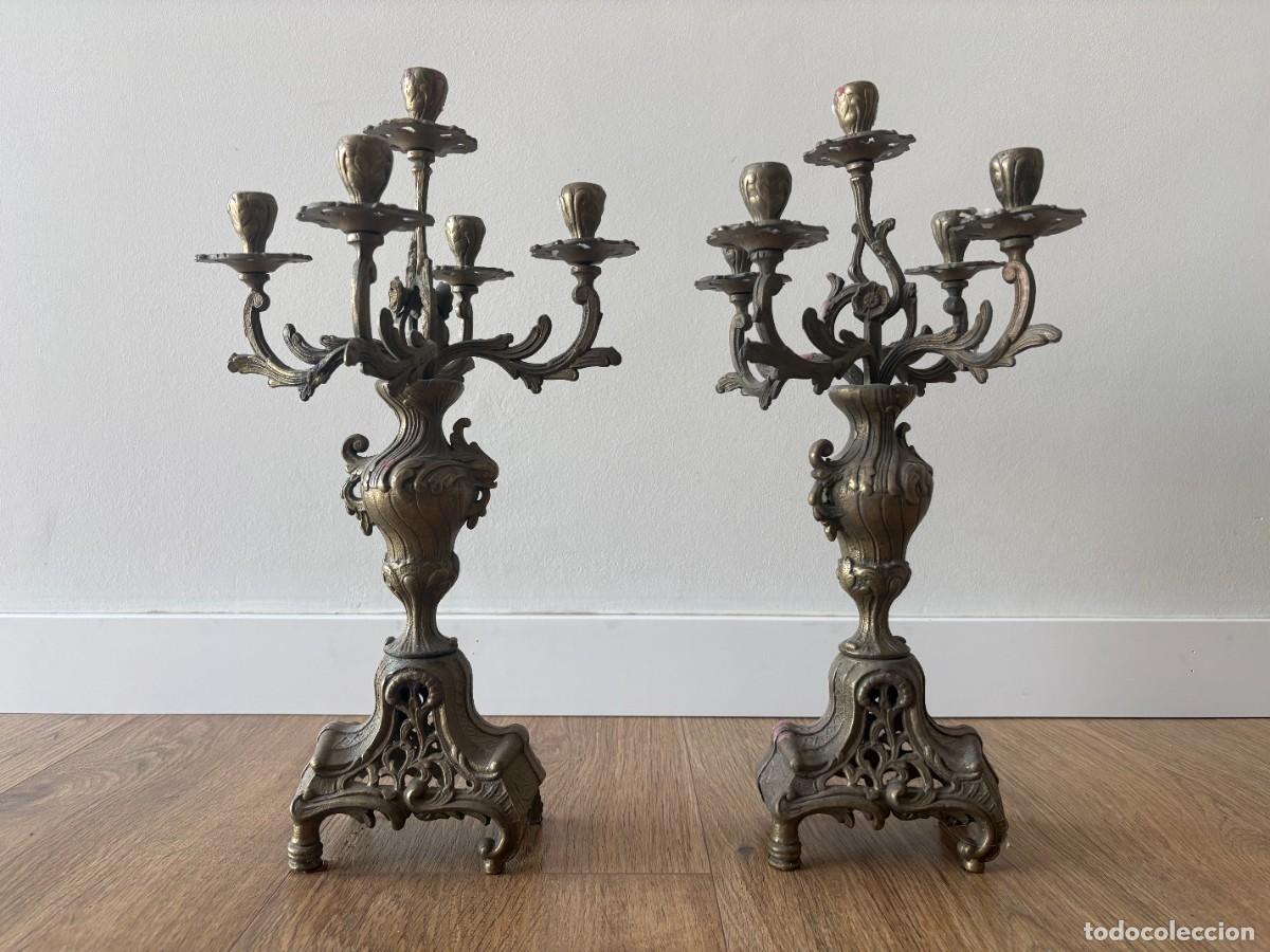 Antig&uuml;edades: Candelabros de Bronce - Foto 1