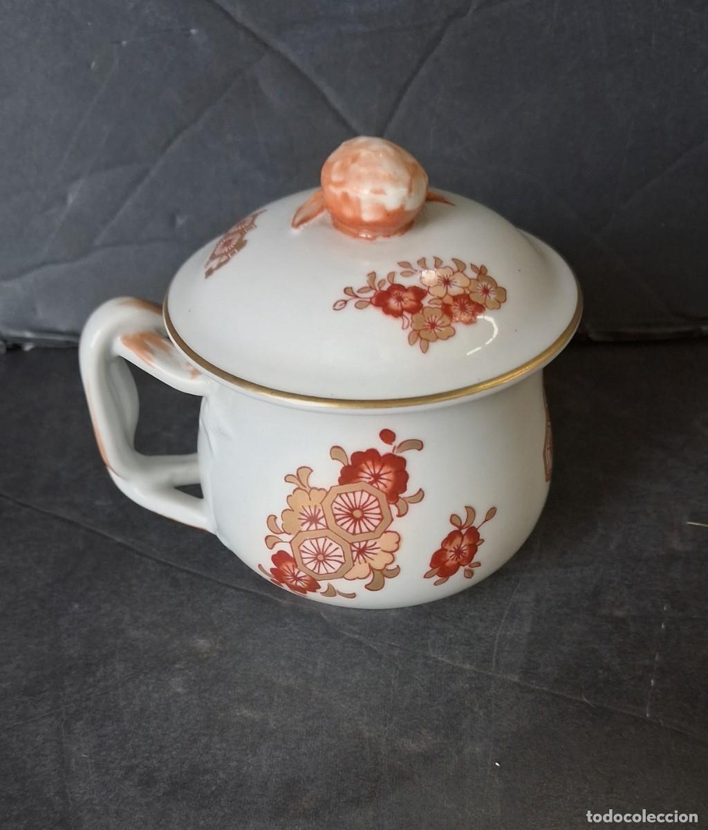 Antig&uuml;edades: Cremera de porcelana de Vista Alegre Portugal