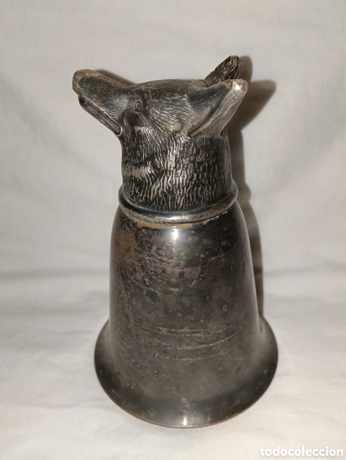 Antig&uuml;edades: Copa de metal cabeza de zorro - Foto 3