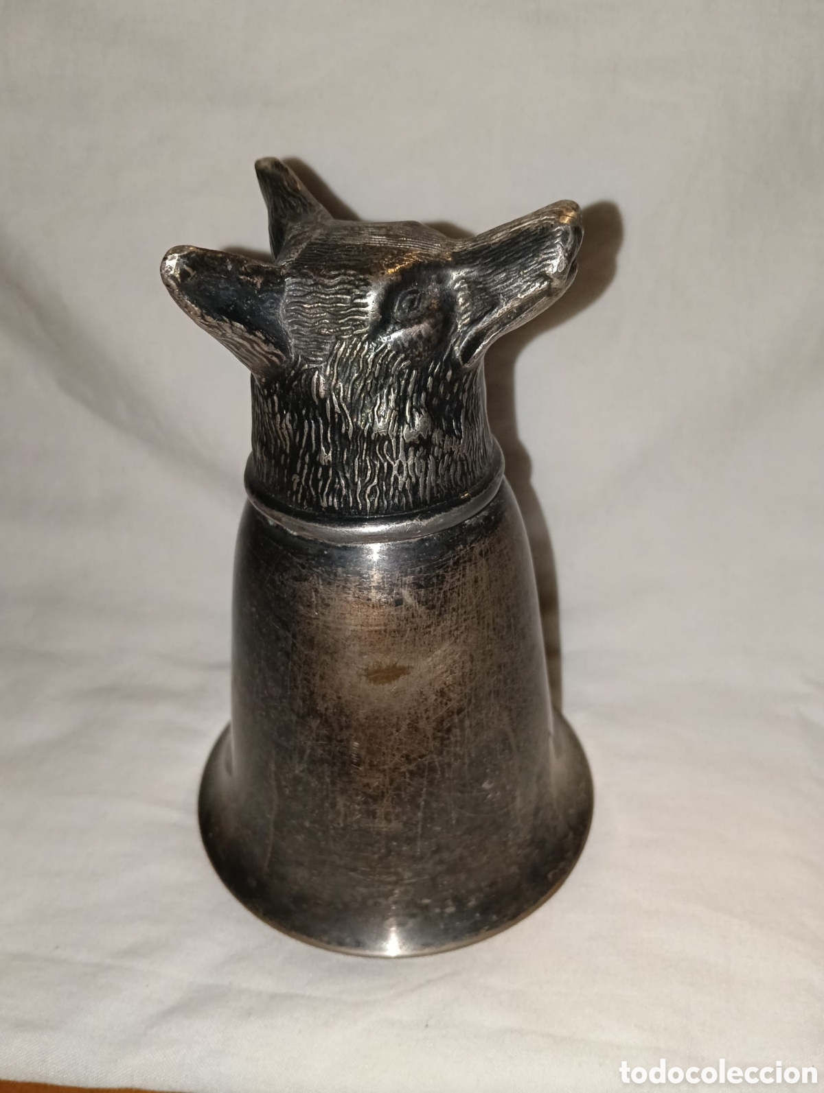 Antig&uuml;edades: Copa de metal cabeza de zorro - Foto 4
